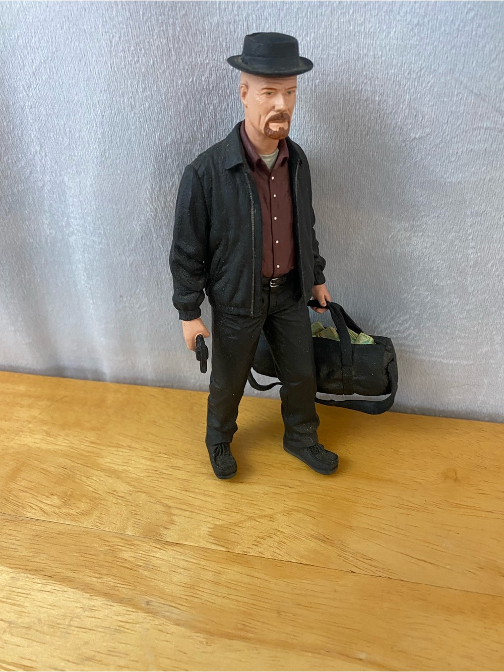 Bundle of Mezco Breaking Bad Walter White Action Figure and Eyeball Keychain